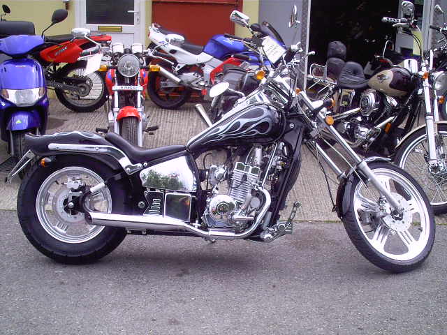 eos125chooper.jpg